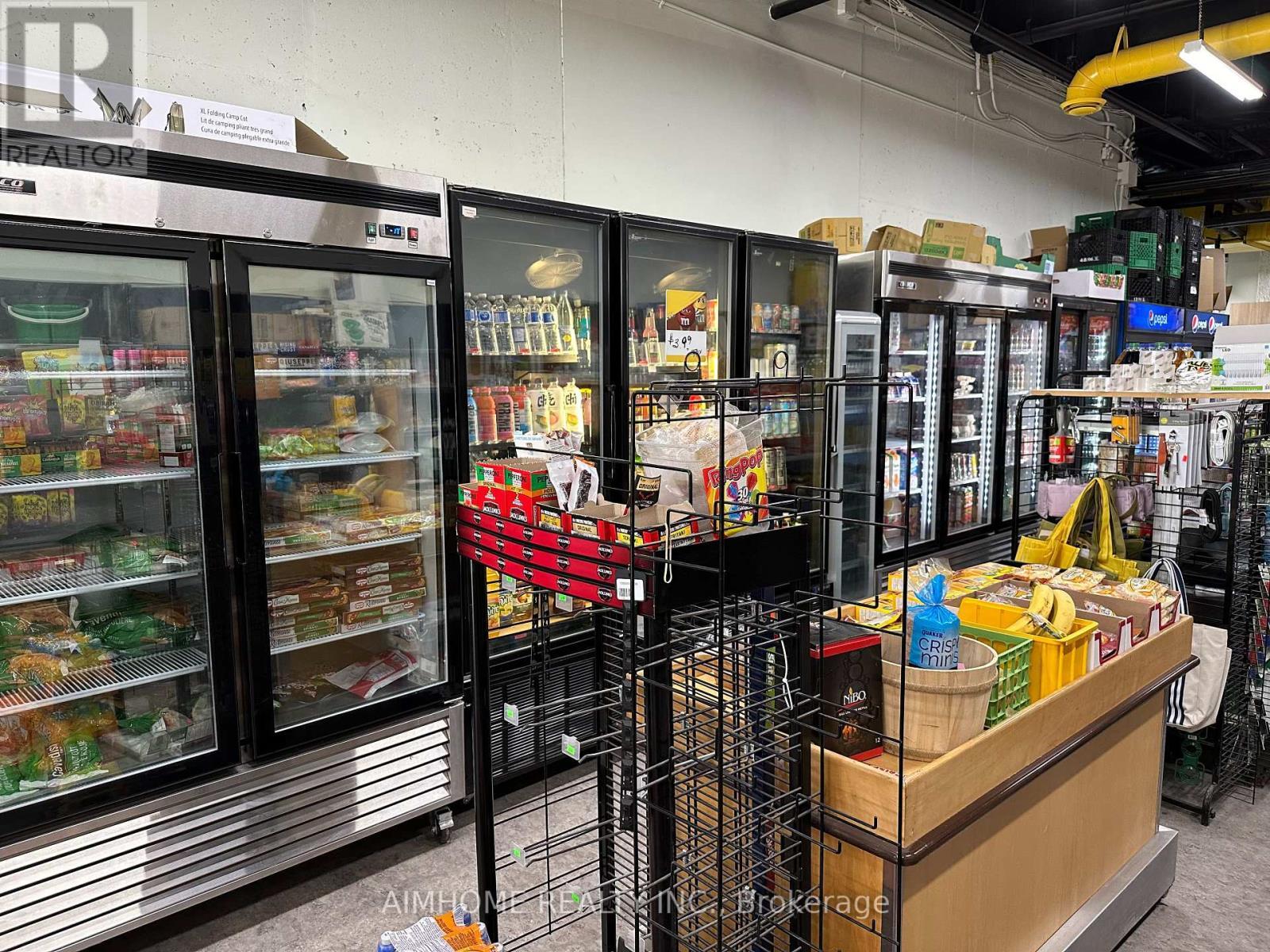 102 - 318 Spruce Street, Waterloo, ON