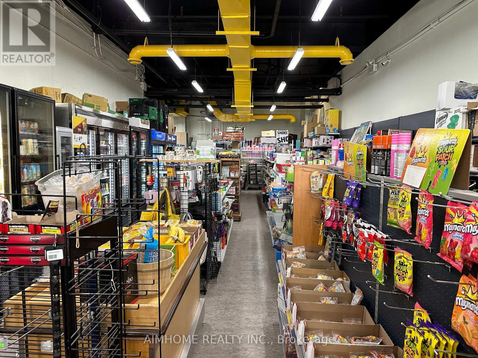 102 - 318 Spruce Street, Waterloo, ON