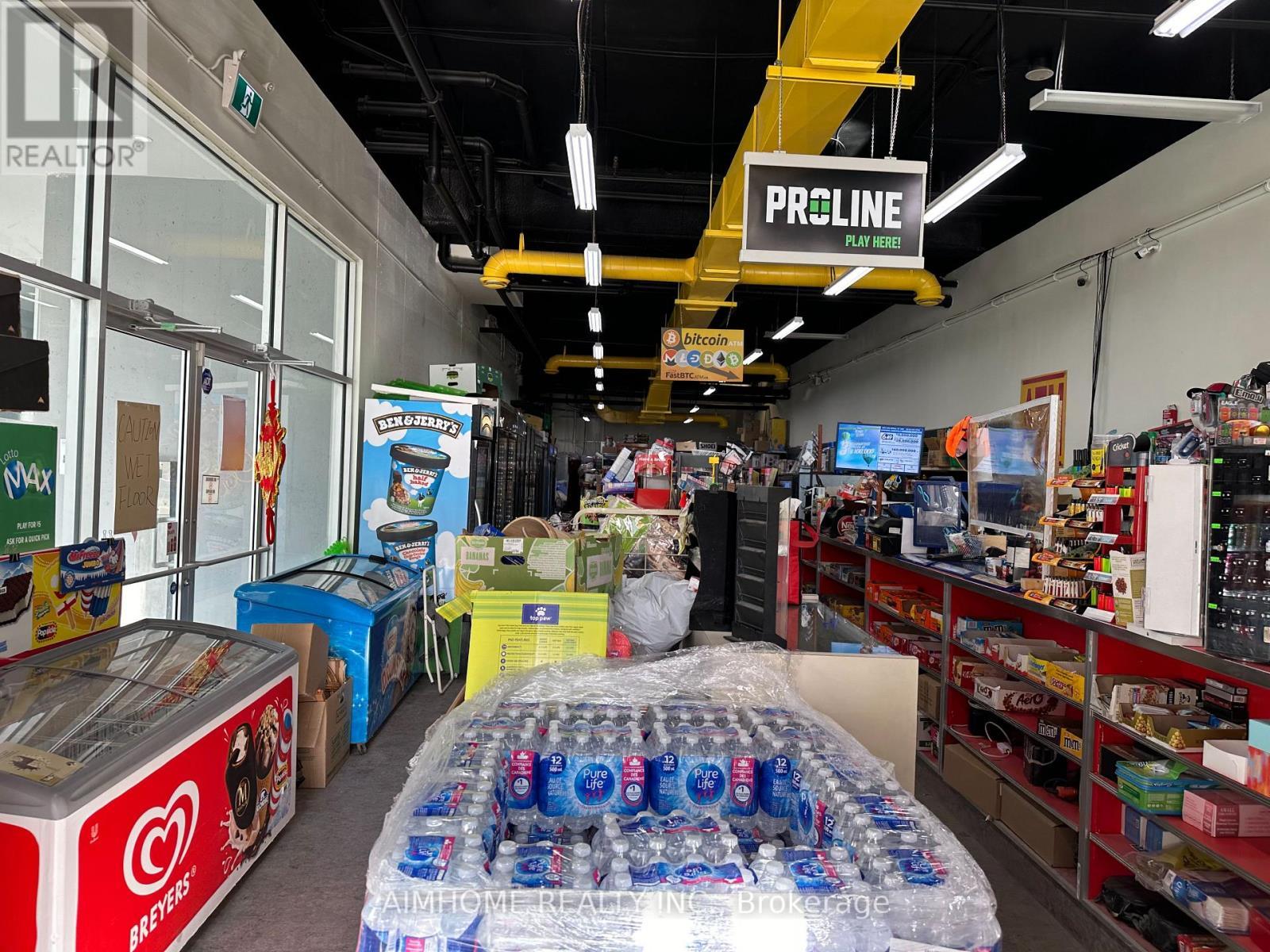 102 - 318 Spruce Street, Waterloo, ON