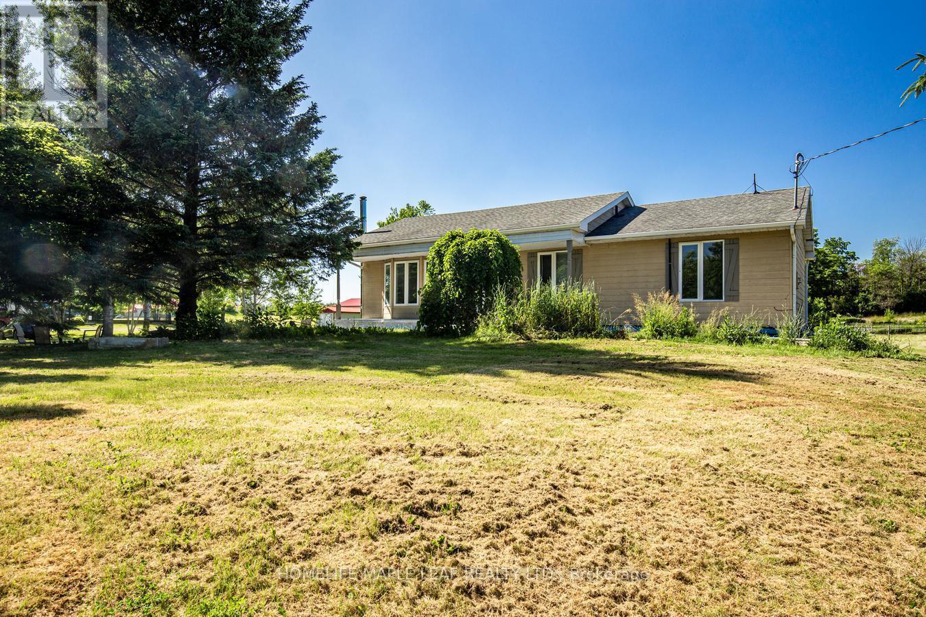 927 #97 Regional Road, Hamilton, ON - Outdoor