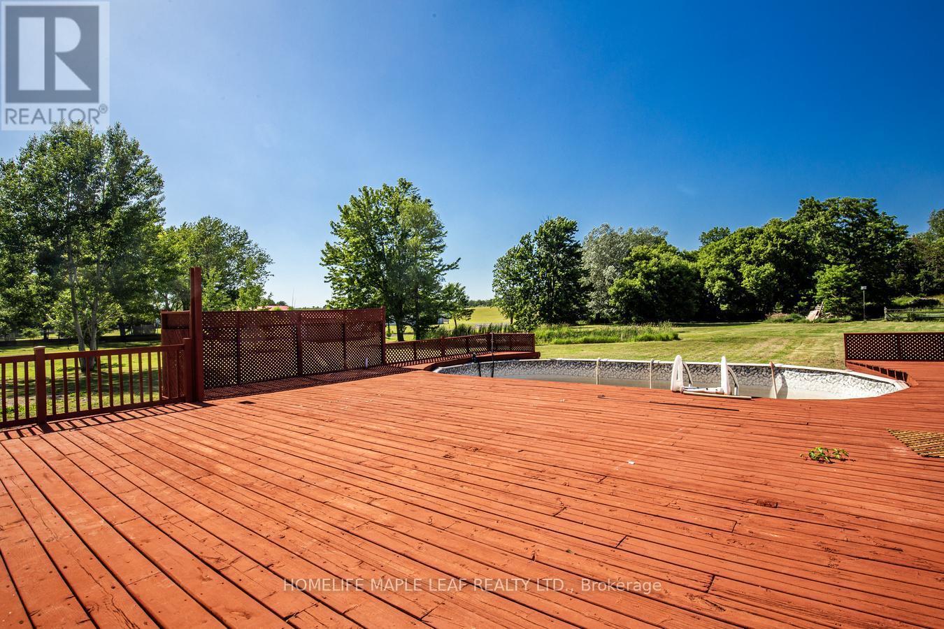 927 #97 Regional Road, Hamilton, ON - Outdoor