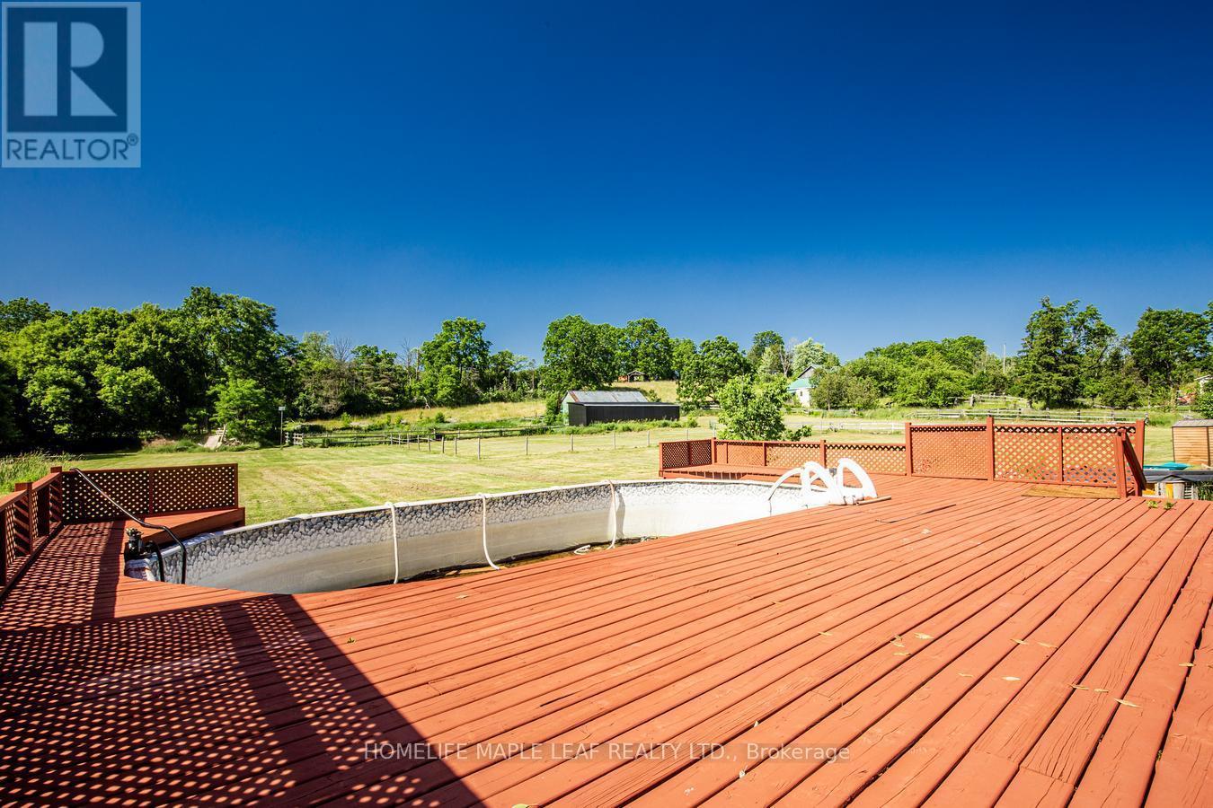 927 #97 Regional Road, Hamilton, ON - Outdoor