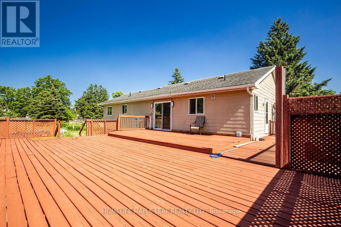 927 #97 Regional Road, Hamilton, ON - Outdoor With Deck Patio Veranda With Exterior