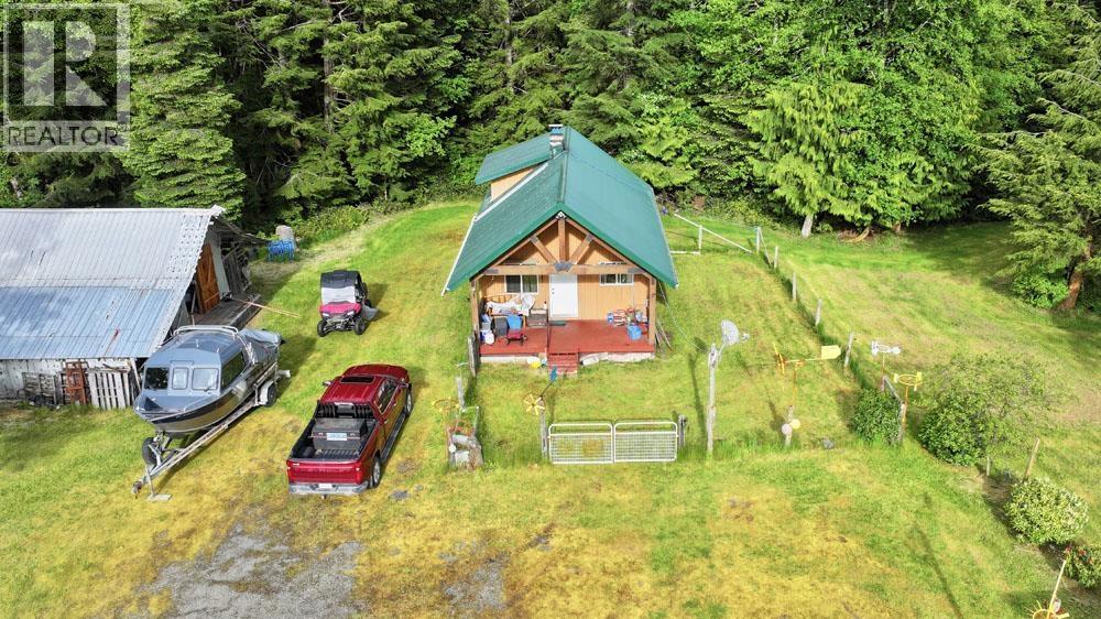 1514 Burgess Avenue, Masset, BC - Outdoor