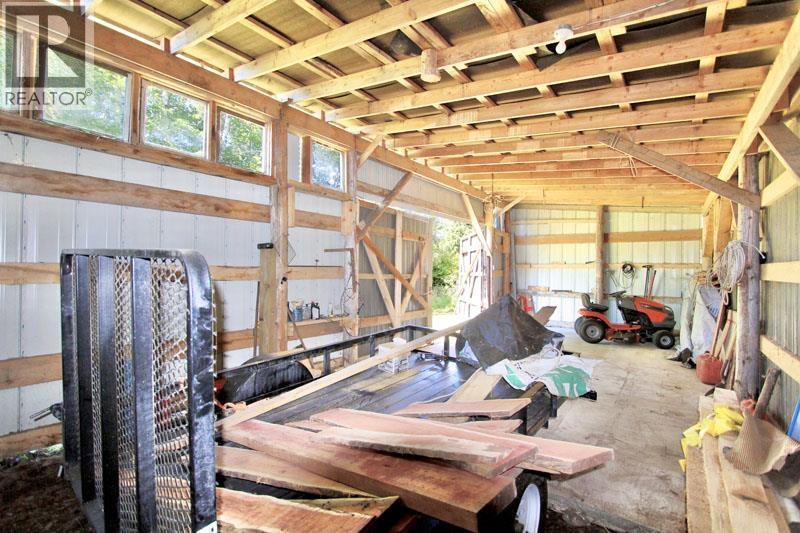 1514 Burgess Avenue, Masset, BC - Indoor