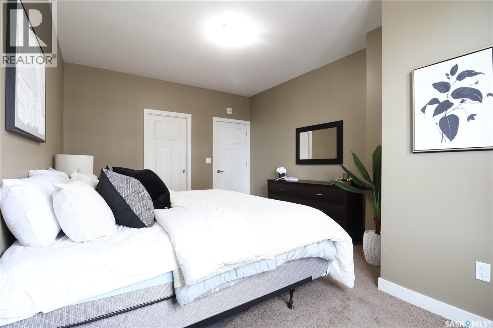 1104 2055 Rose Street, Regina, SK - Indoor Photo Showing Bedroom