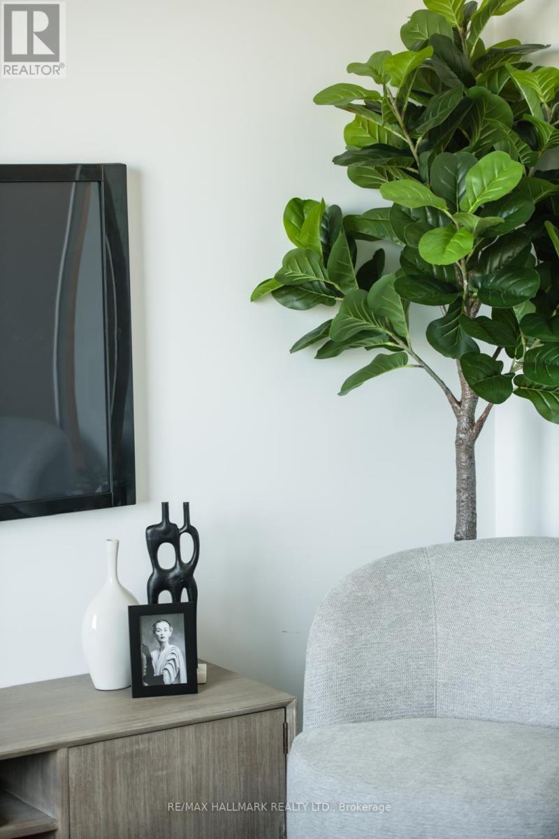 12 - 1455 O'Connor Drive, Toronto, ON -