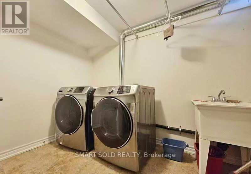 Bsmt - 36 Bendamere Crescent, Markham, ON - Indoor Photo Showing Laundry Room