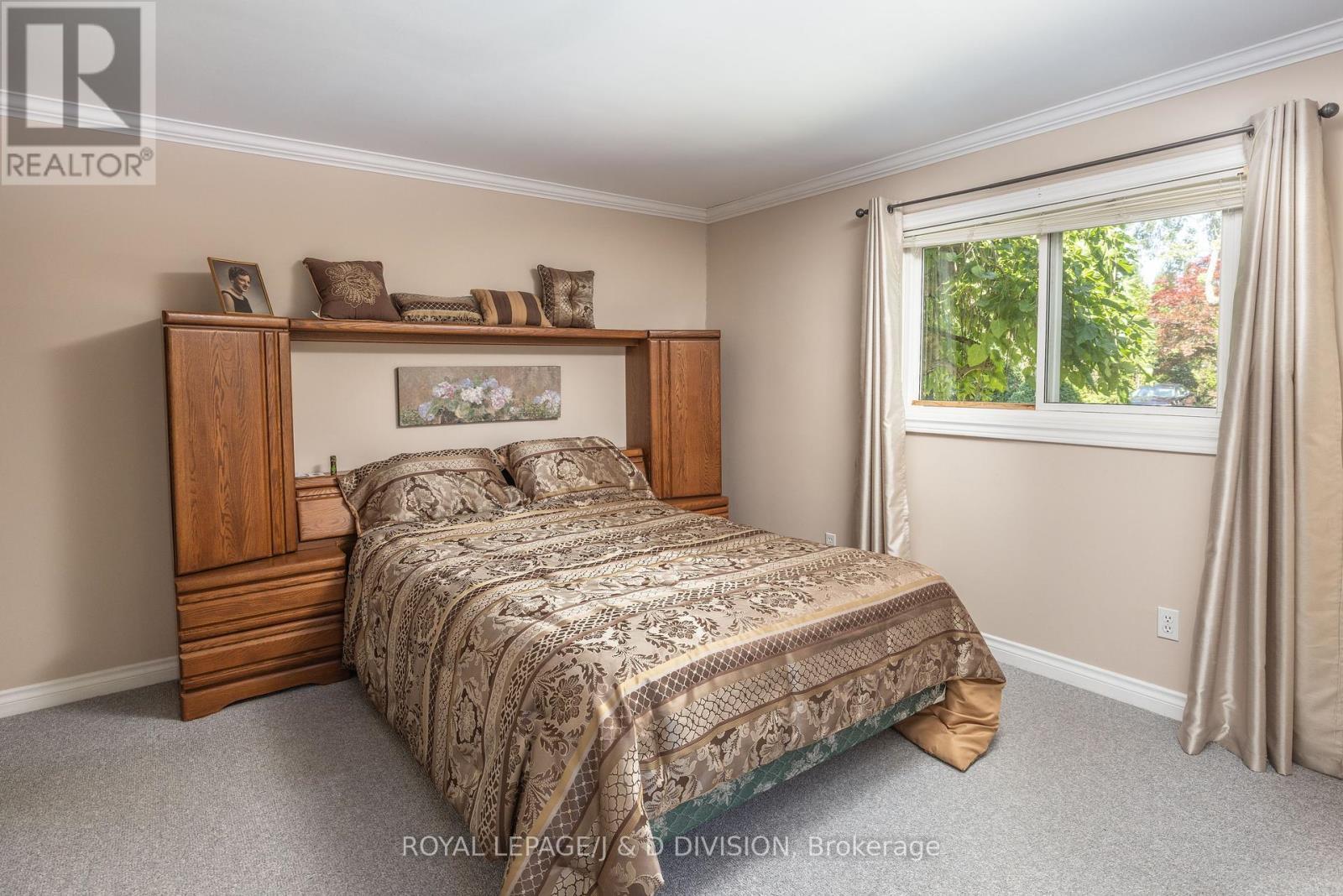 478 Johnson Street, Niagara-On-The-Lake, ON - Indoor Photo Showing Bedroom