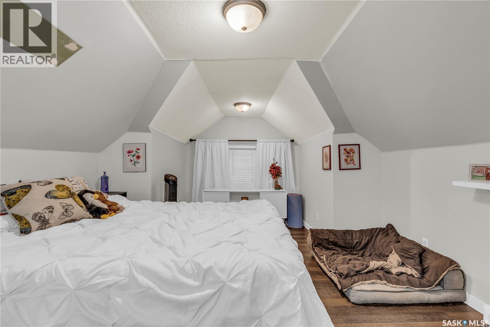 2231 Quebec Street, Regina, SK - Indoor Photo Showing Bedroom