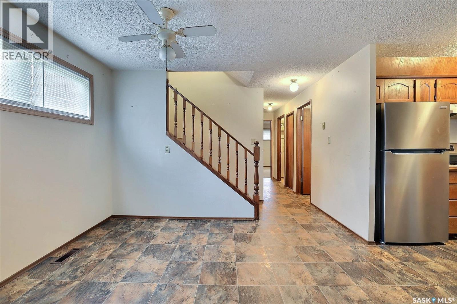 1580 Lacon Street, Regina, SK - Indoor