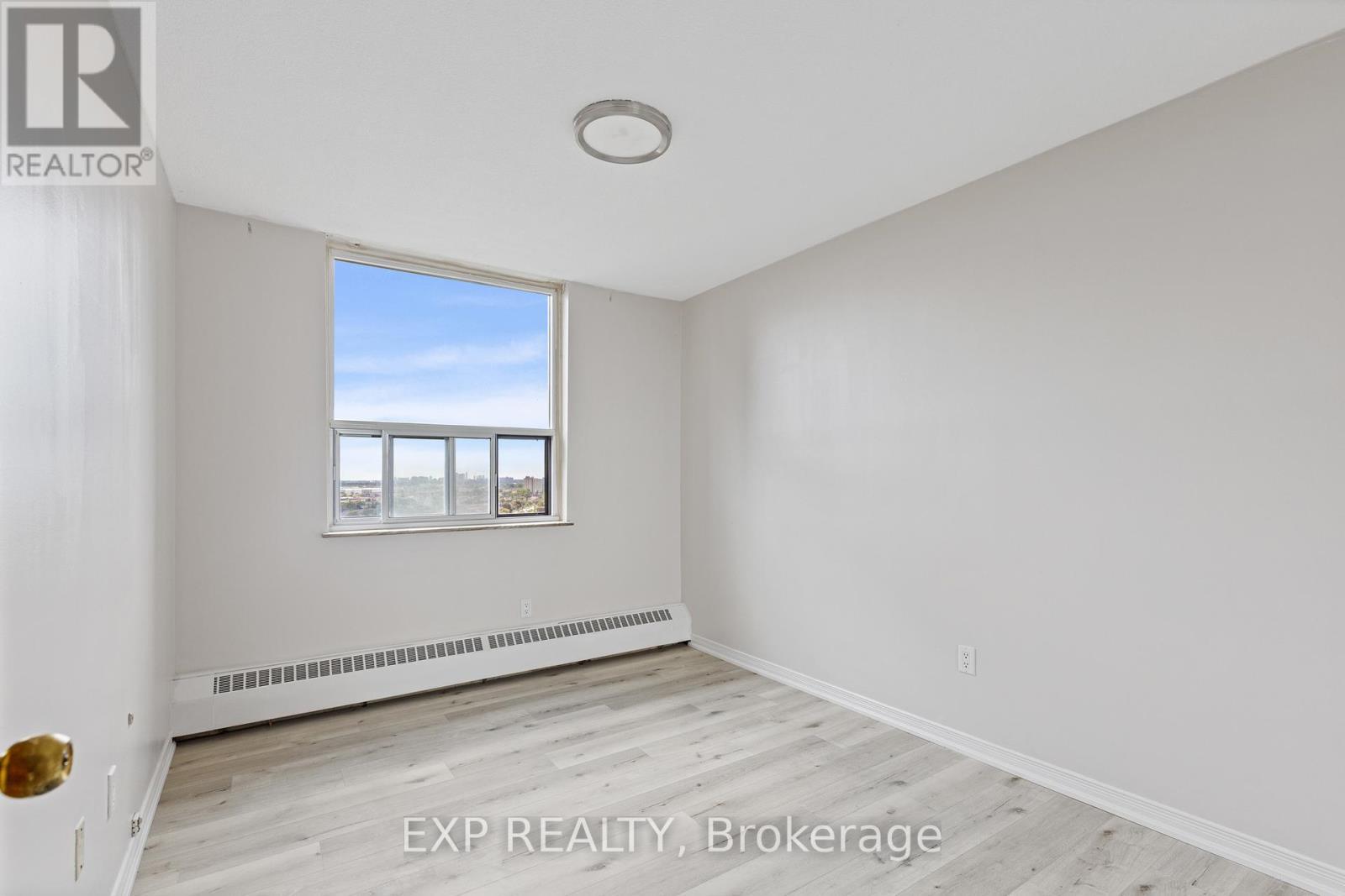 2006 - 3390 Weston Road, Toronto, ON - Indoor Photo Showing Other Room