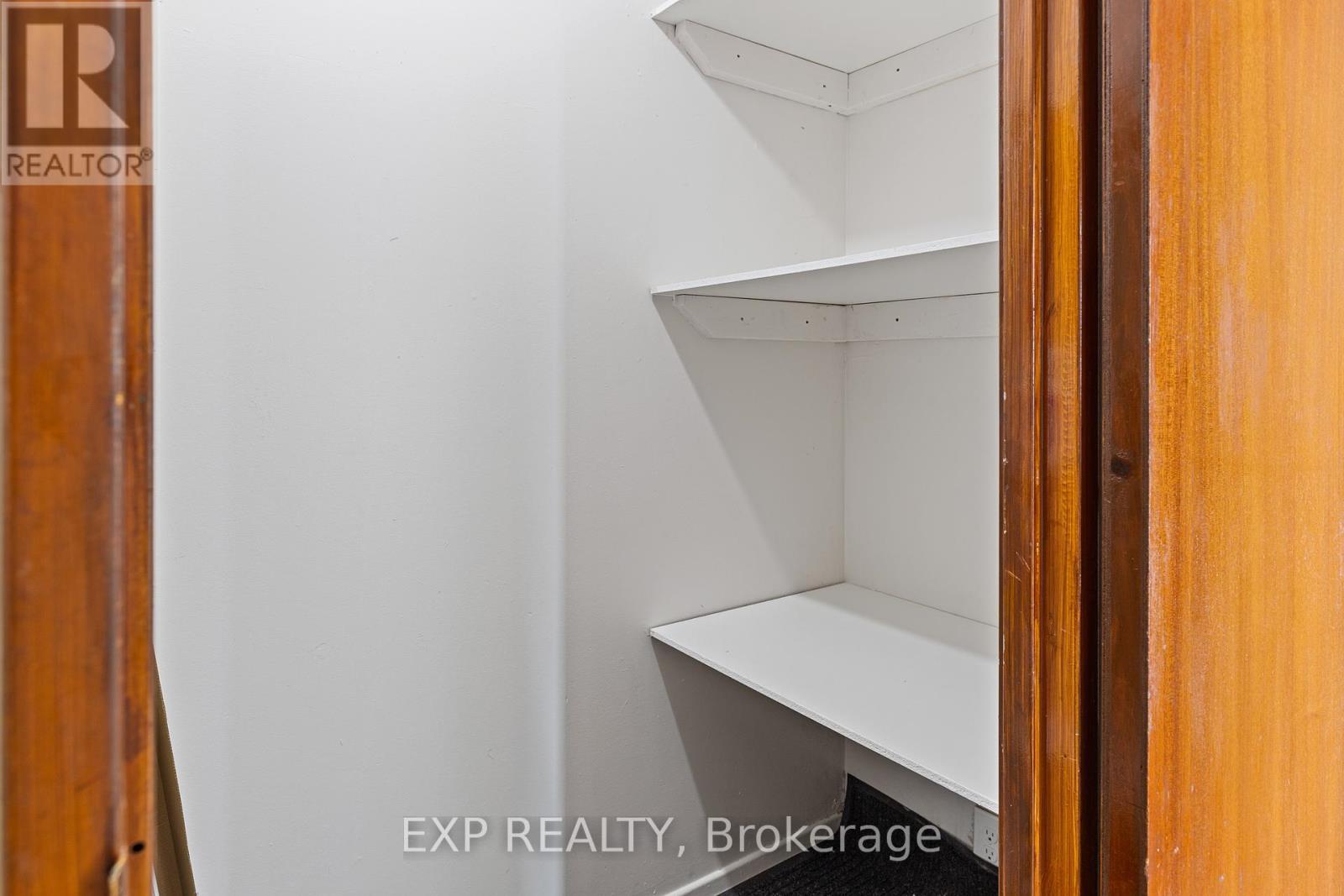 2006 - 3390 Weston Road, Toronto, ON - Indoor Photo Showing Other Room