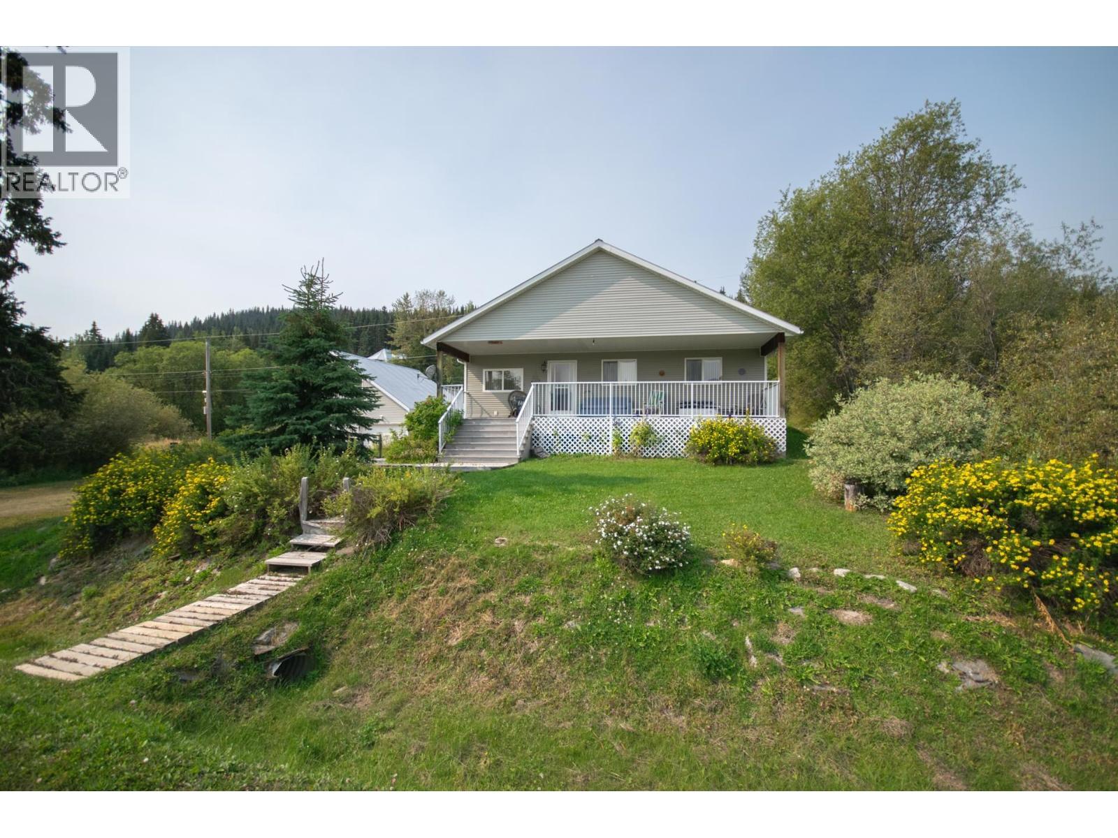 4337 Mildred Avenue, Wells / Barkerville, BC - Outdoor With Deck Patio Veranda