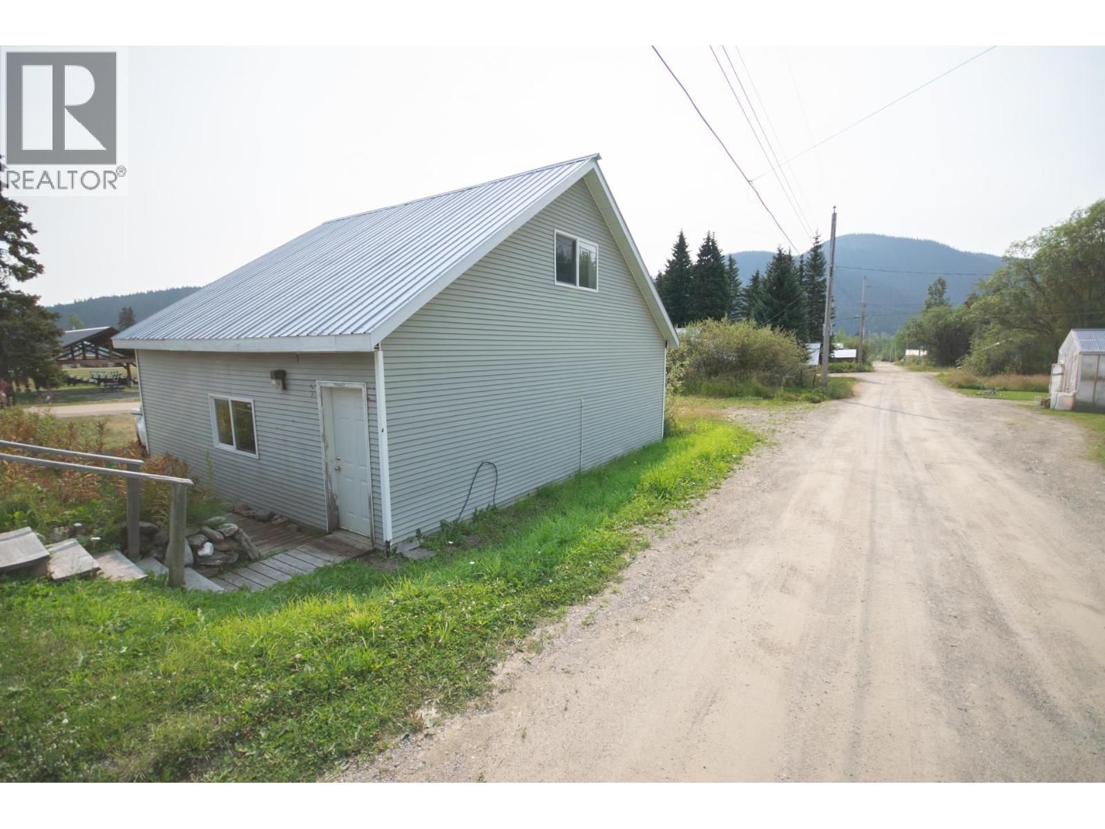 4337 Mildred Avenue, Wells / Barkerville, BC - Outdoor