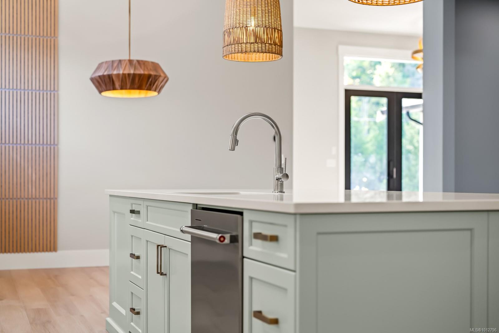 3989 Buckstone Rd, Courtenay, BC