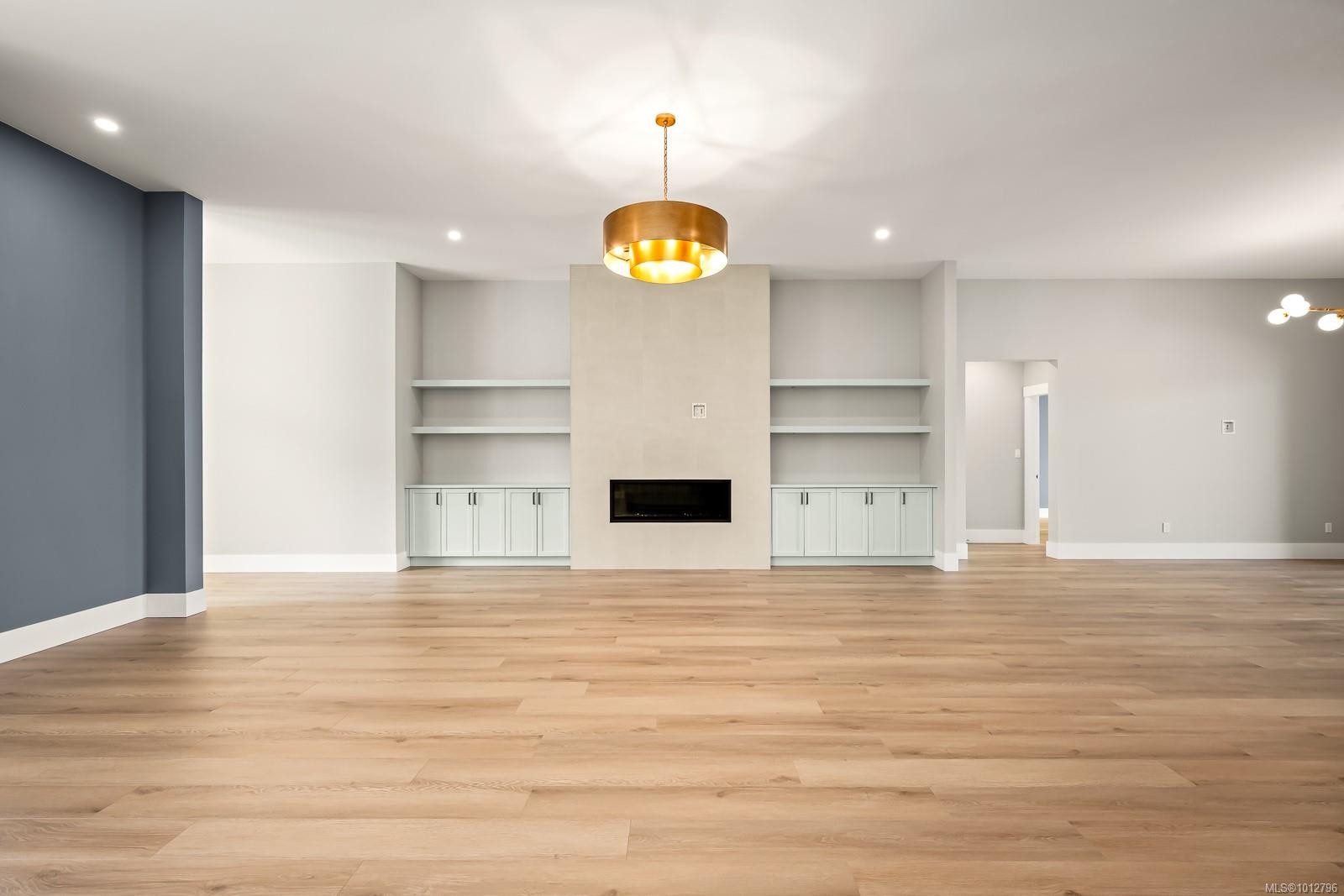 3989 Buckstone Rd, Courtenay, BC