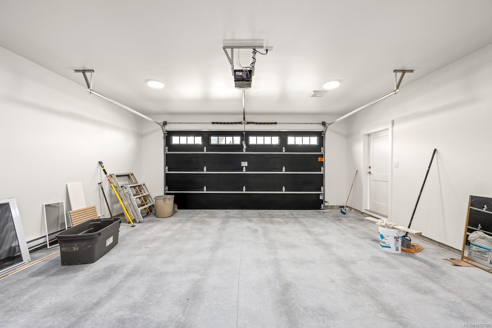 3989 Buckstone Rd, Courtenay, BC