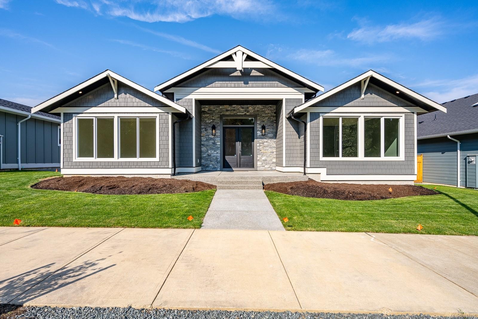 3989 Buckstone Rd, Courtenay, BC