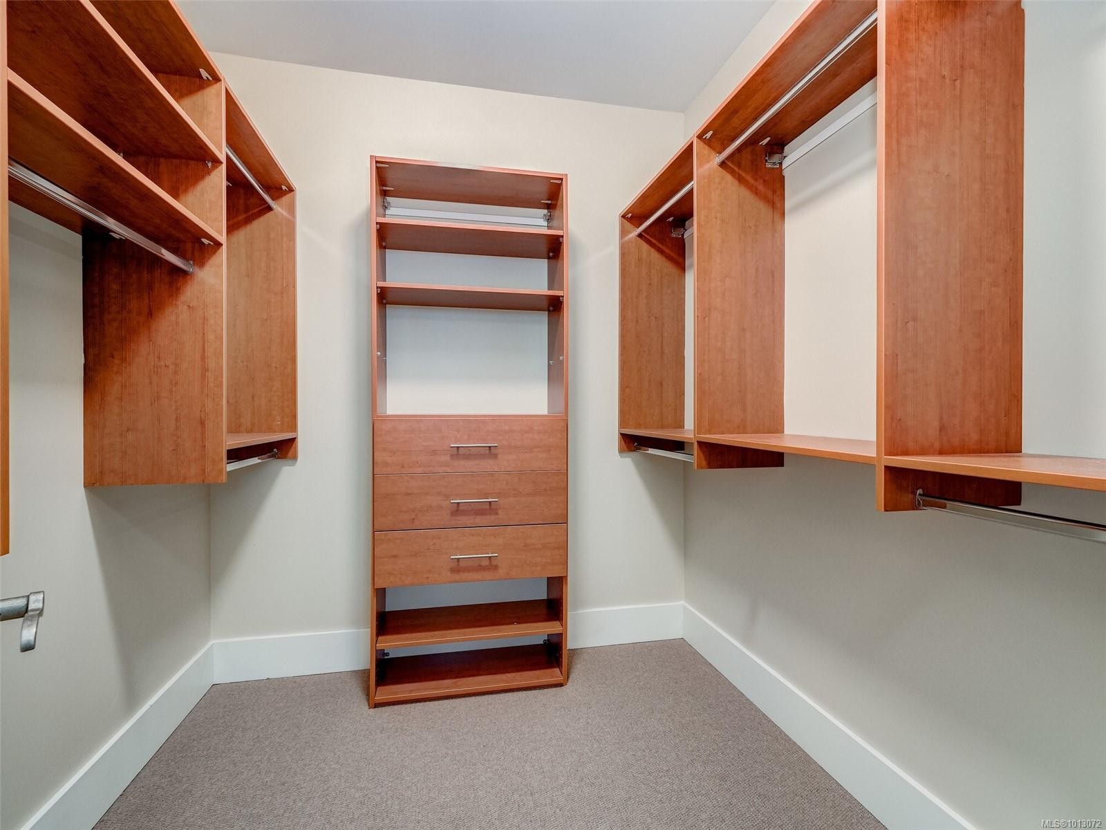 1266 Oceanwood Lane, Saanich, BC