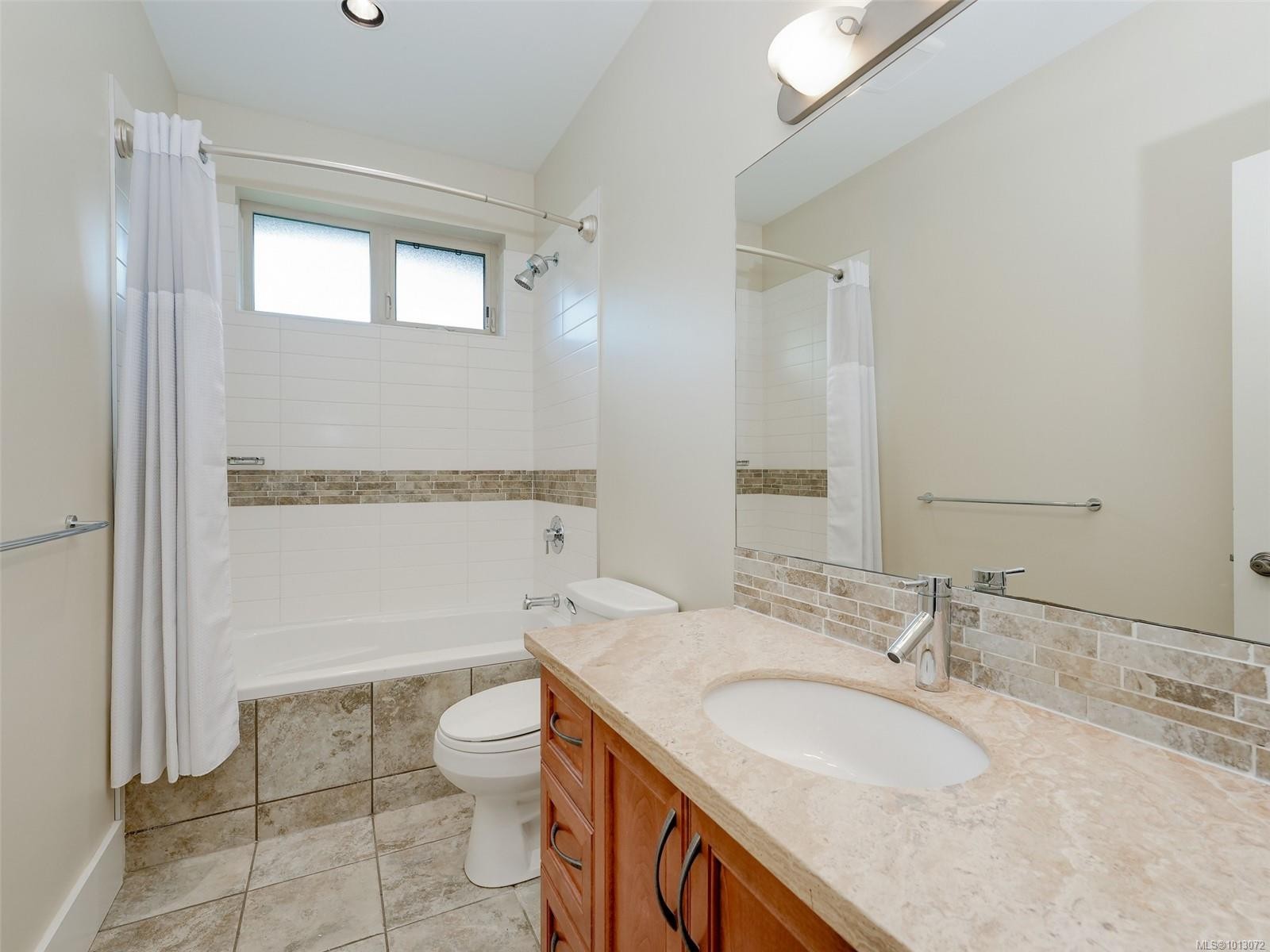 1266 Oceanwood Lane, Saanich, BC