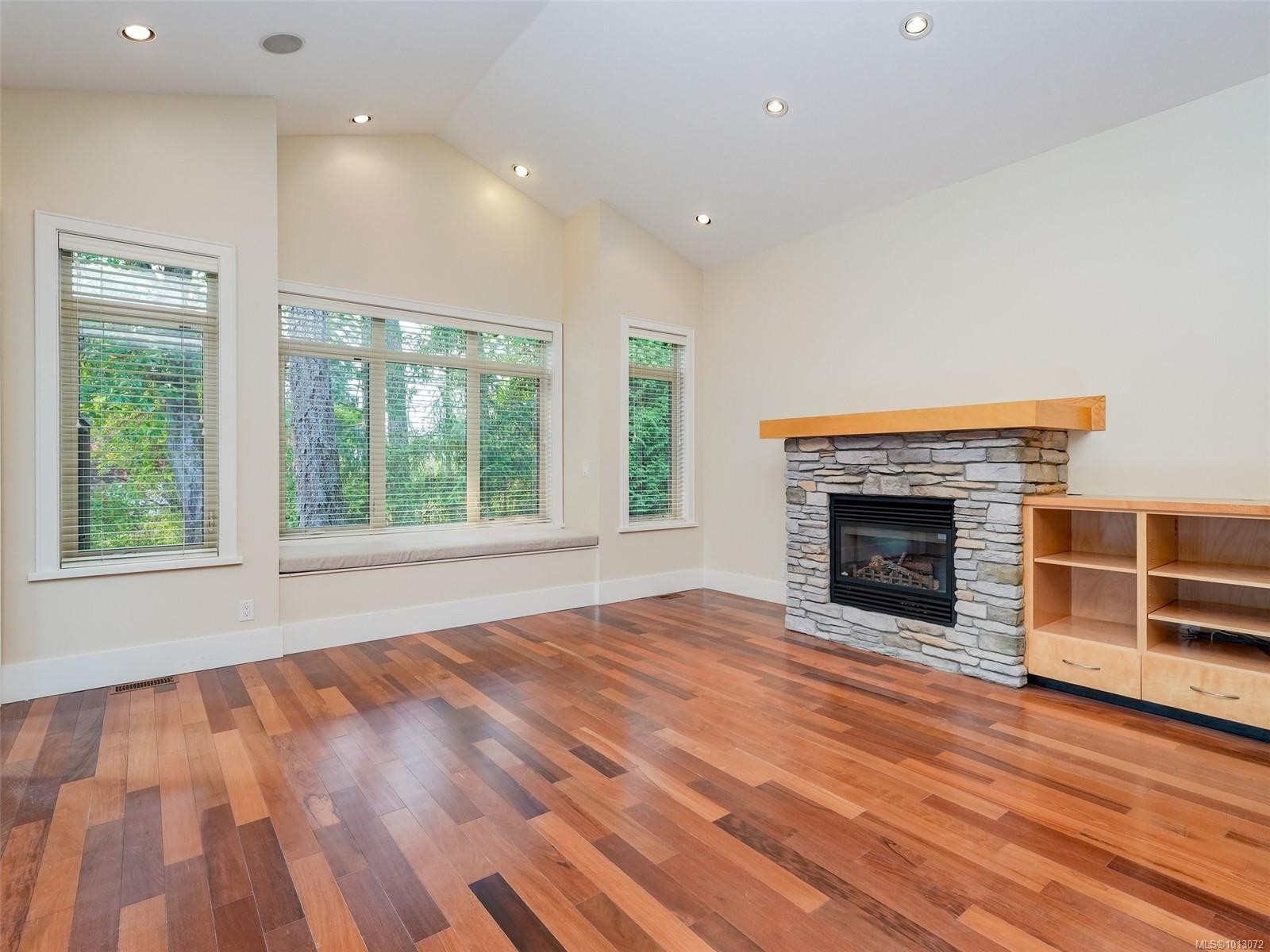 1266 Oceanwood Lane, Saanich, BC