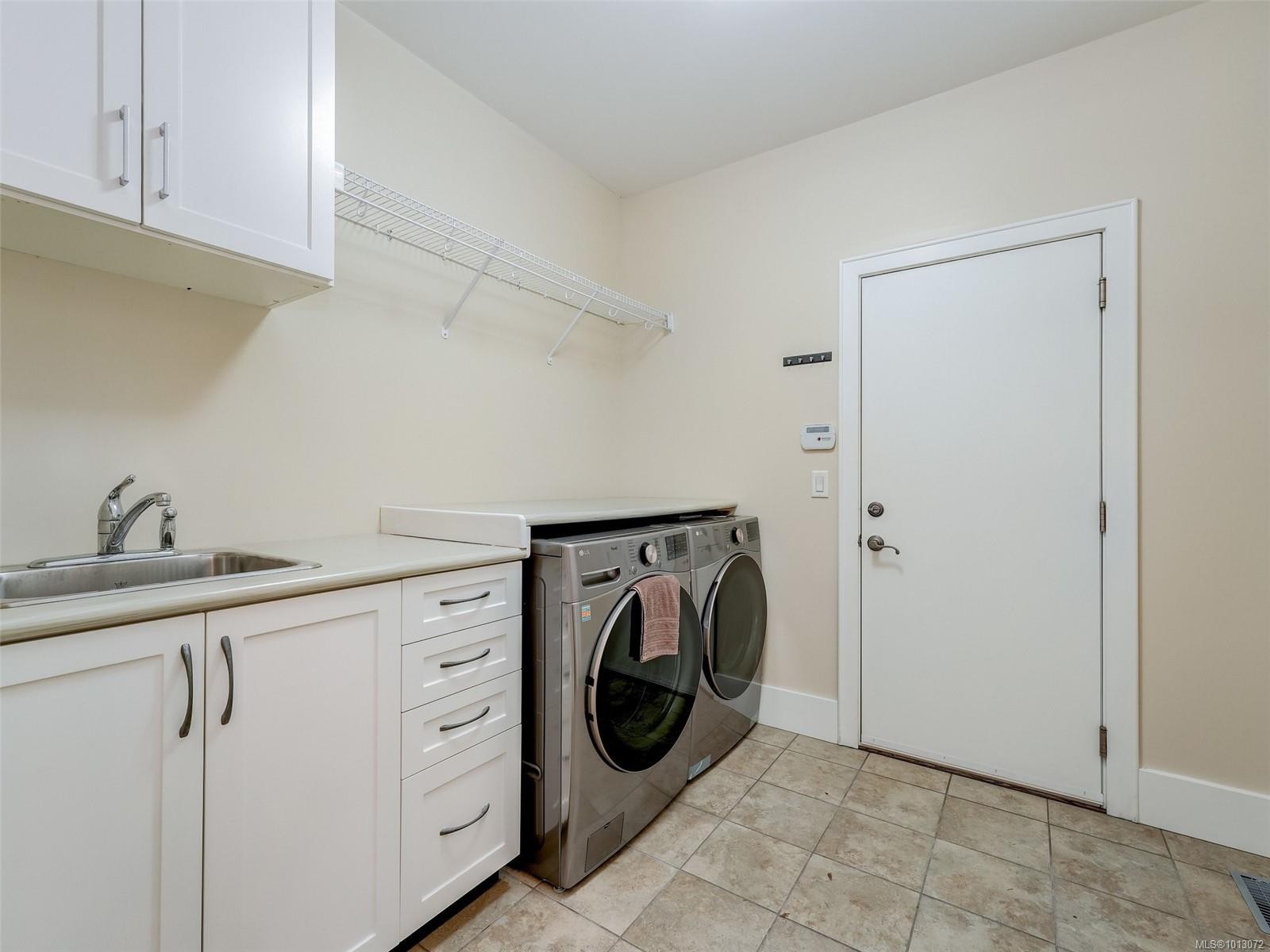 1266 Oceanwood Lane, Saanich, BC