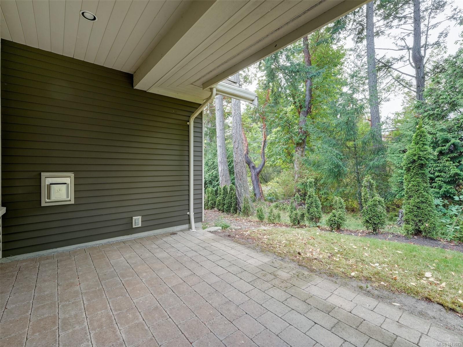 1266 Oceanwood Lane, Saanich, BC