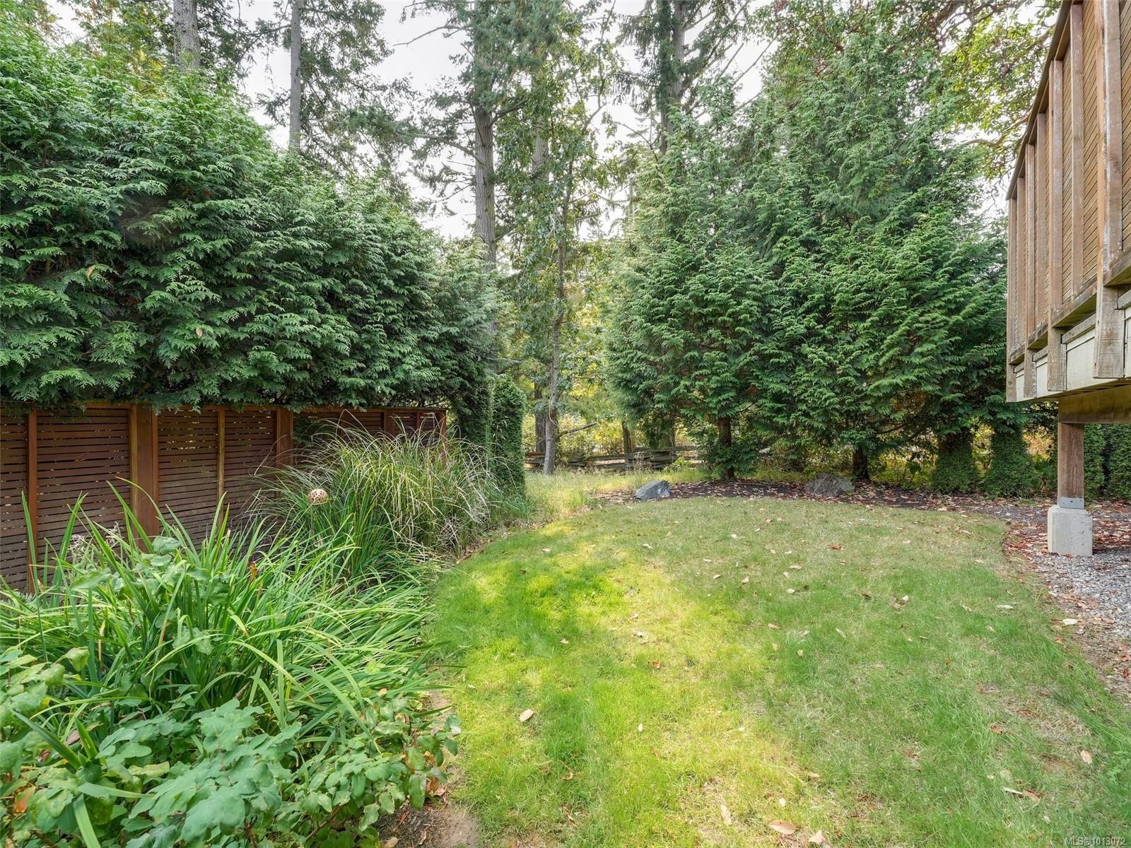 1266 Oceanwood Lane, Saanich, BC