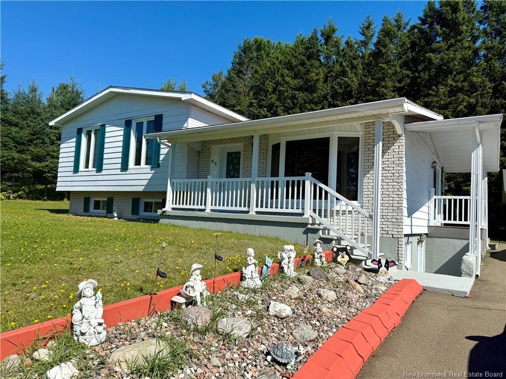 95 Des Érables Ave, Clair, NB