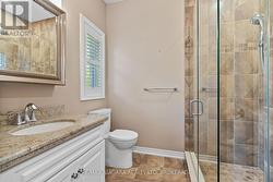Ensuite bathroom -
