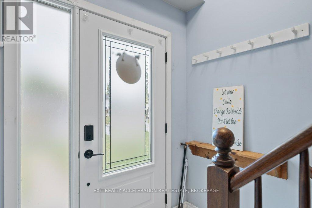 19 Mortensen Drive, Loyalist (Amherstview), ON - Indoor Photo Showing Other Room