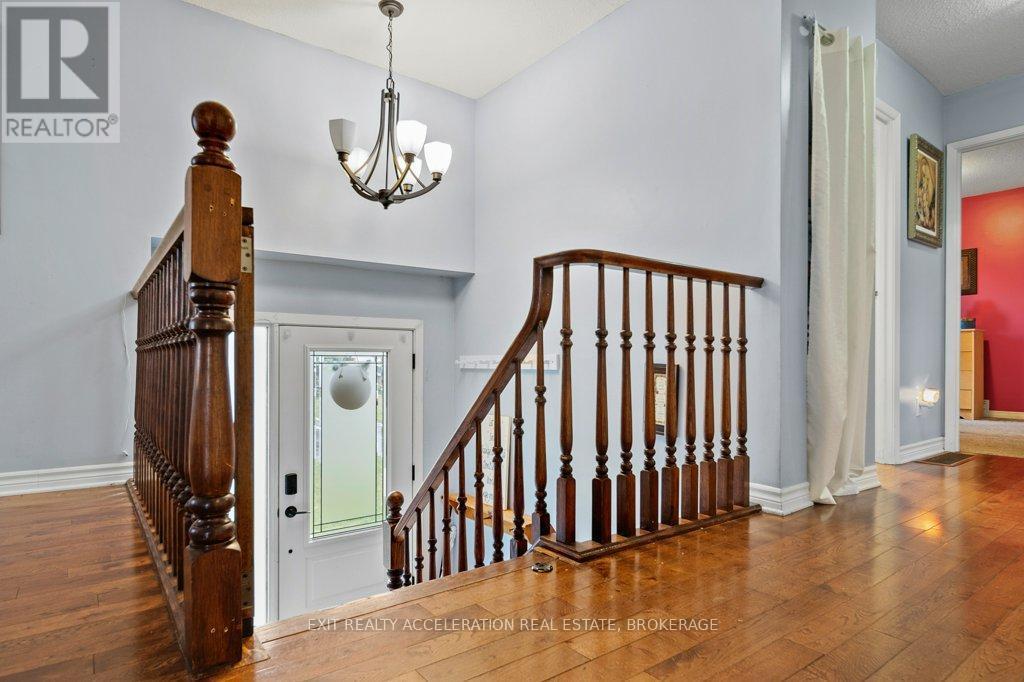 19 Mortensen Drive, Loyalist (Amherstview), ON - Indoor Photo Showing Other Room