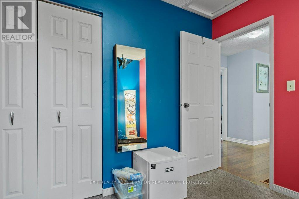 19 Mortensen Drive, Loyalist (Amherstview), ON - Indoor