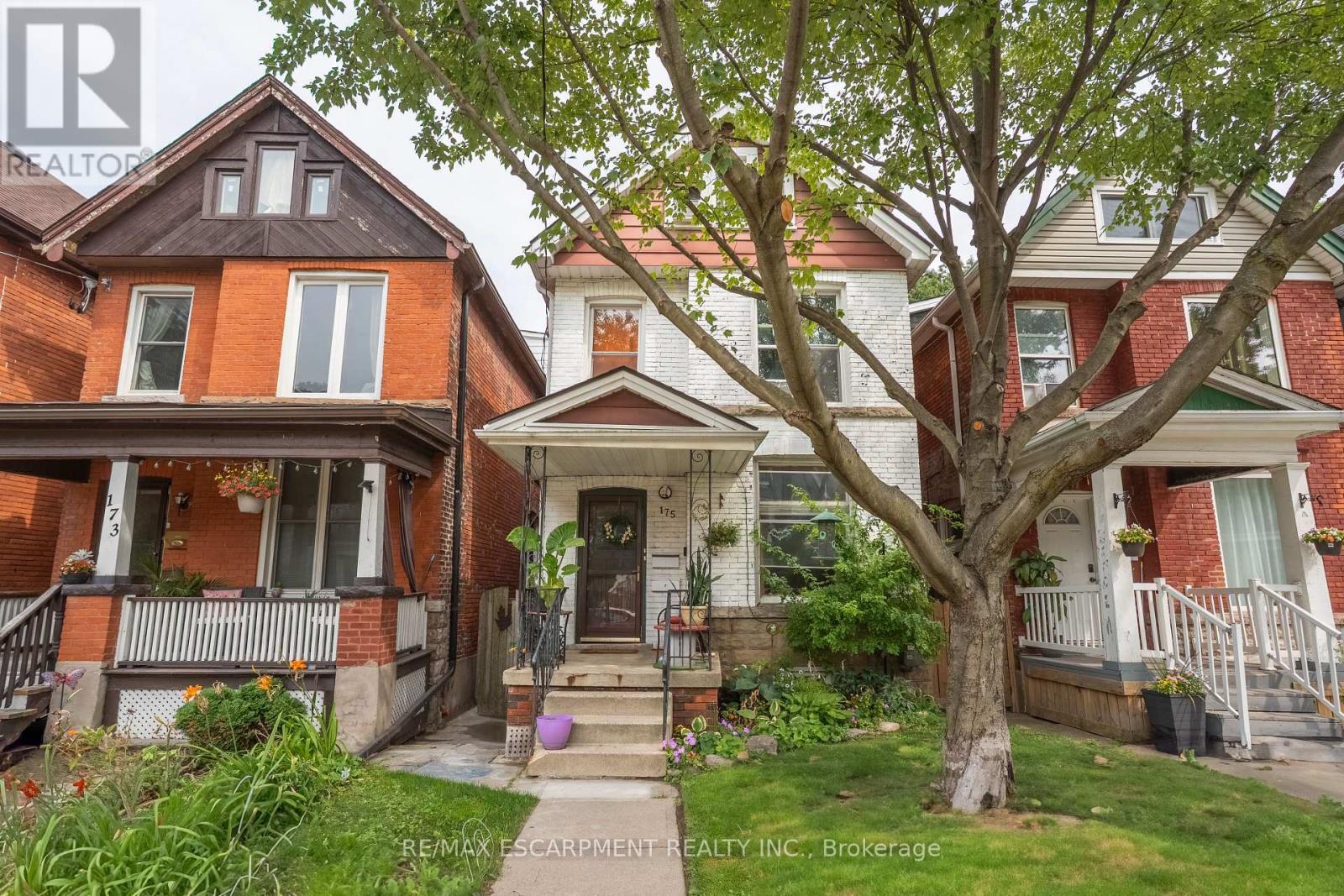 175 Burris Street, Hamilton, ON - Outdoor With Deck Patio Veranda With Facade