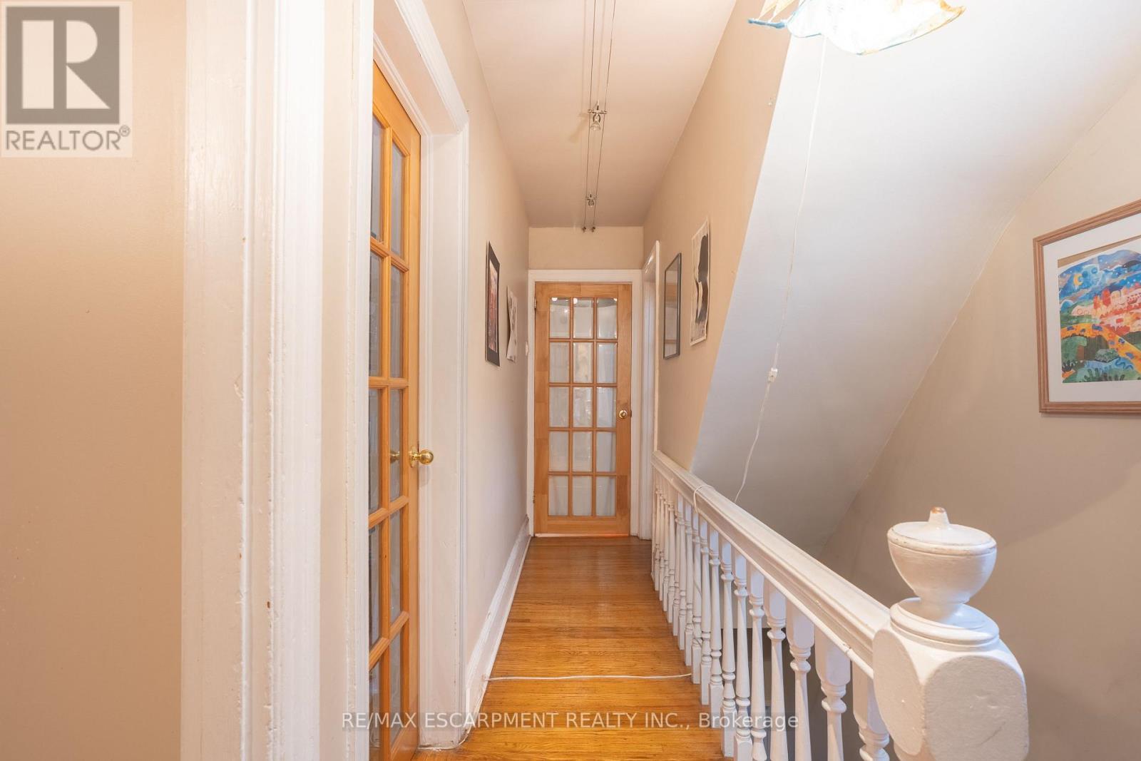 175 Burris Street, Hamilton, ON - Indoor Photo Showing Other Room