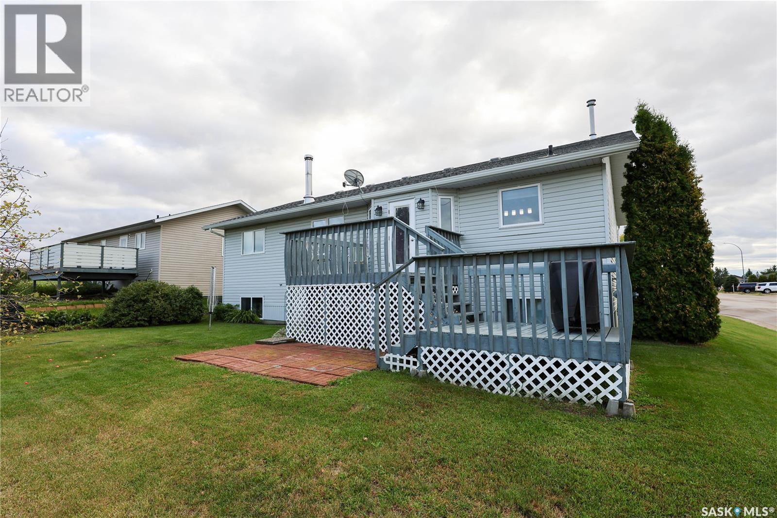 2 Poplar Place, Birch Hills, SK - Outdoor With Deck Patio Veranda