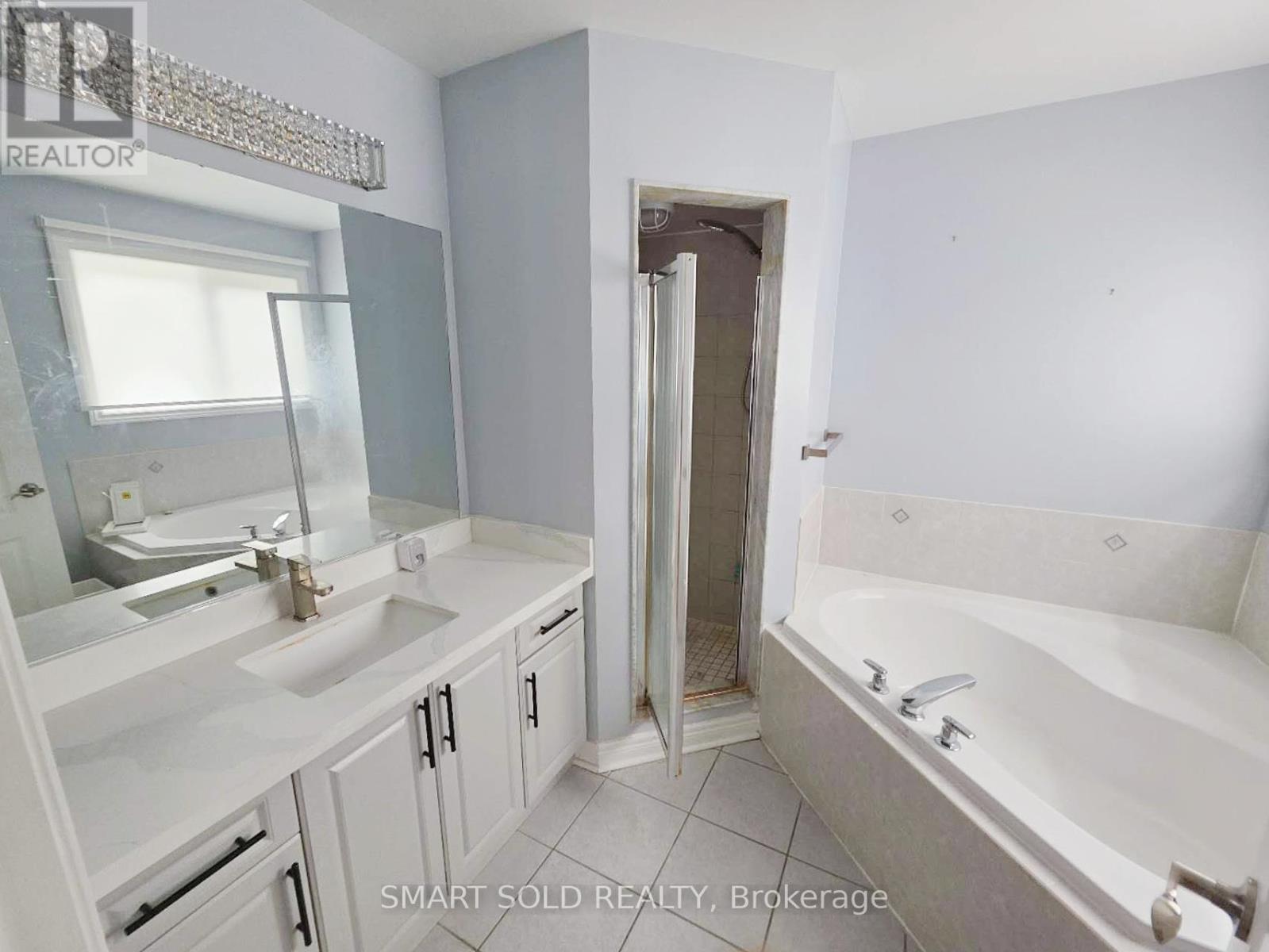 111 Park Place Drive, Markham, ON - Indoor Photo Showing Bathroom