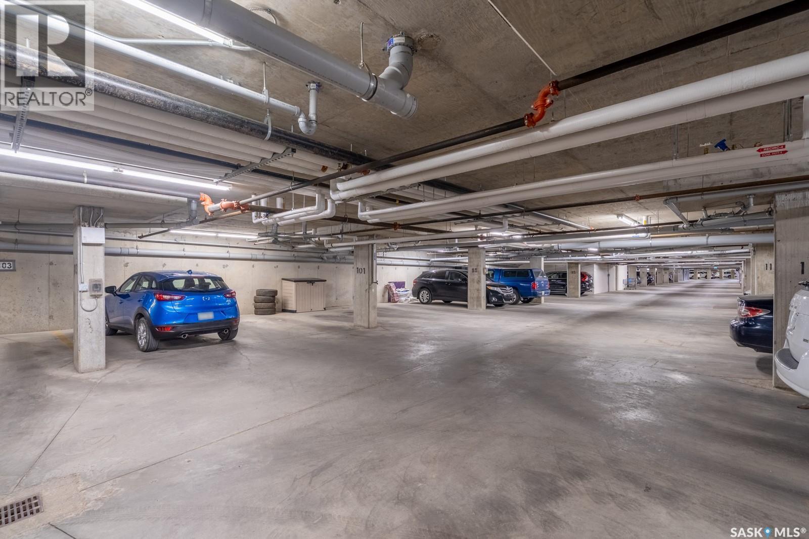 2320 5500 Mitchinson Way, Regina, SK - Indoor Photo Showing Garage
