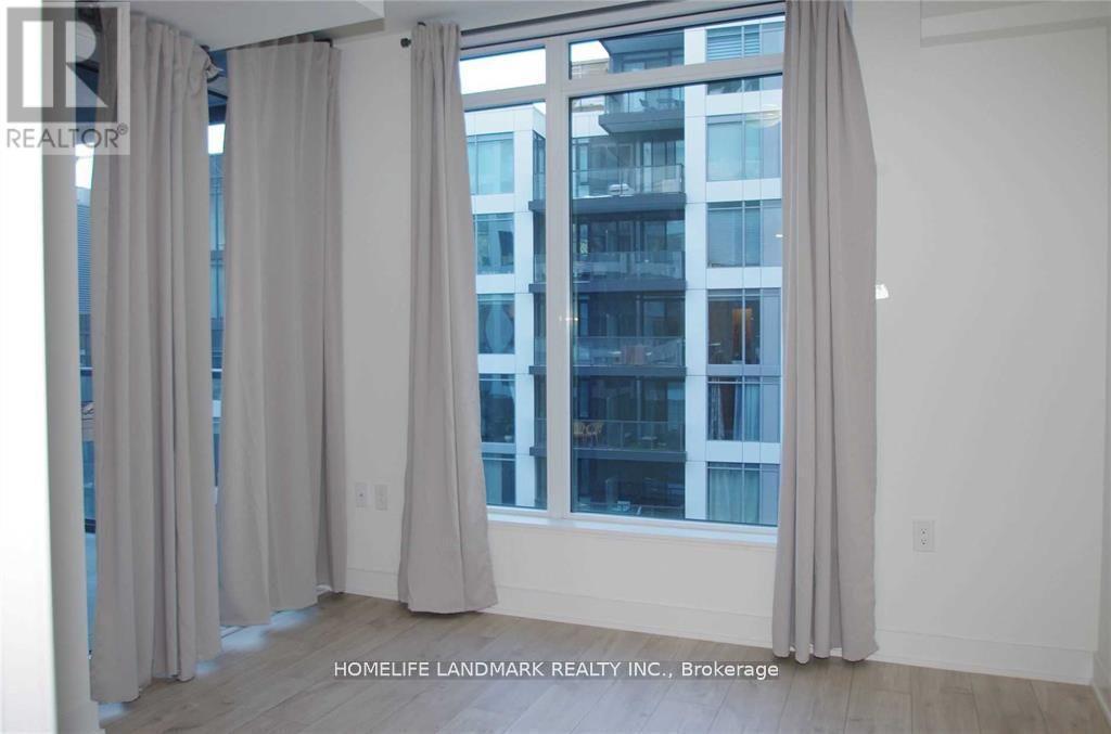 1113 - 27 Bathurst Street, Toronto, ON -