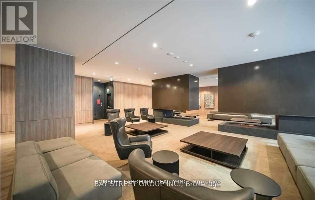 1113 - 27 Bathurst Street, Toronto, ON - Indoor