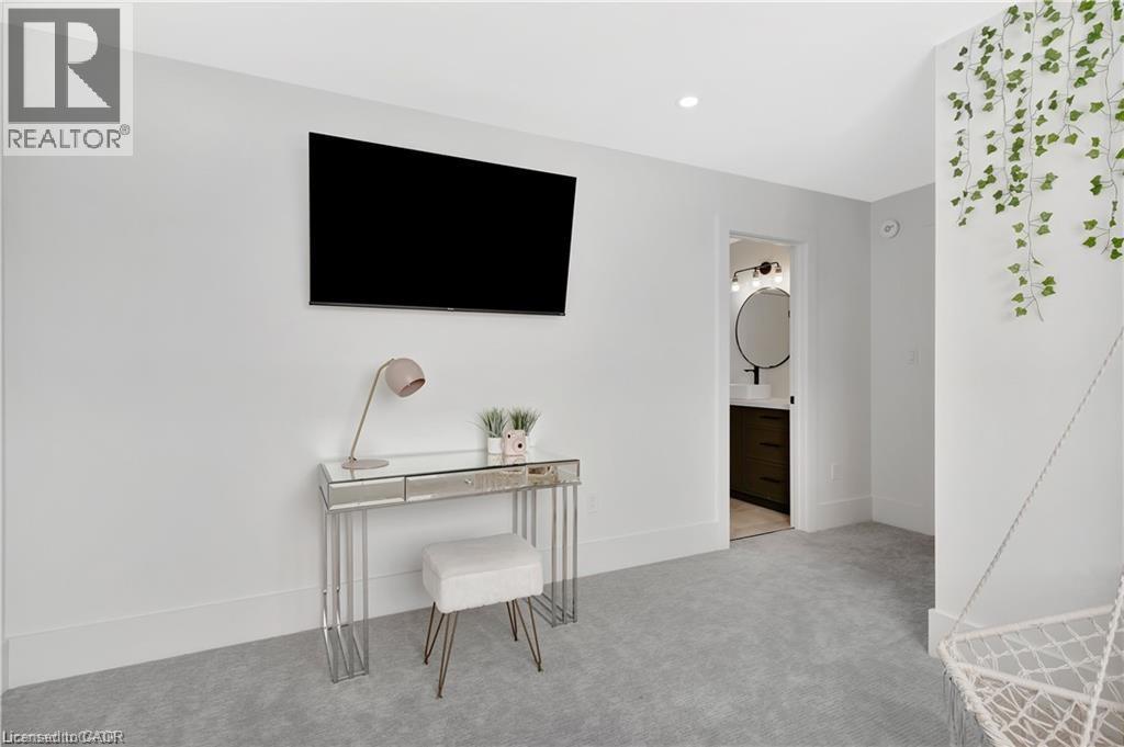 Lot 1 Avery Place, Milverton, ON - Indoor