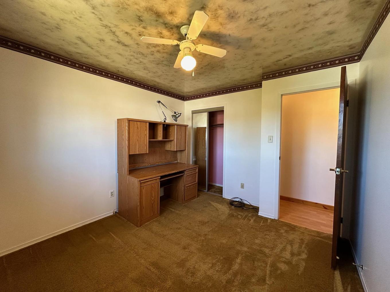 4 East Grove Crescent, Terrace Bay, ON - Indoor