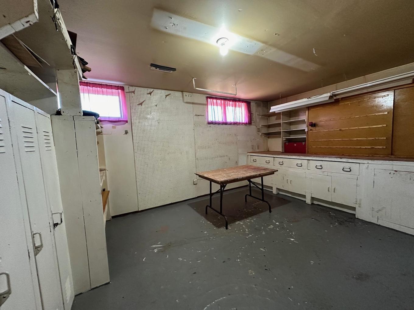 4 East Grove Crescent, Terrace Bay, ON - Indoor Photo Showing Basement