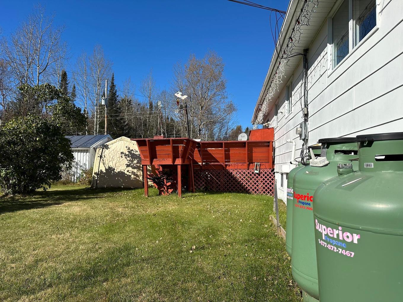 4 East Grove Crescent, Terrace Bay, ON - Outdoor