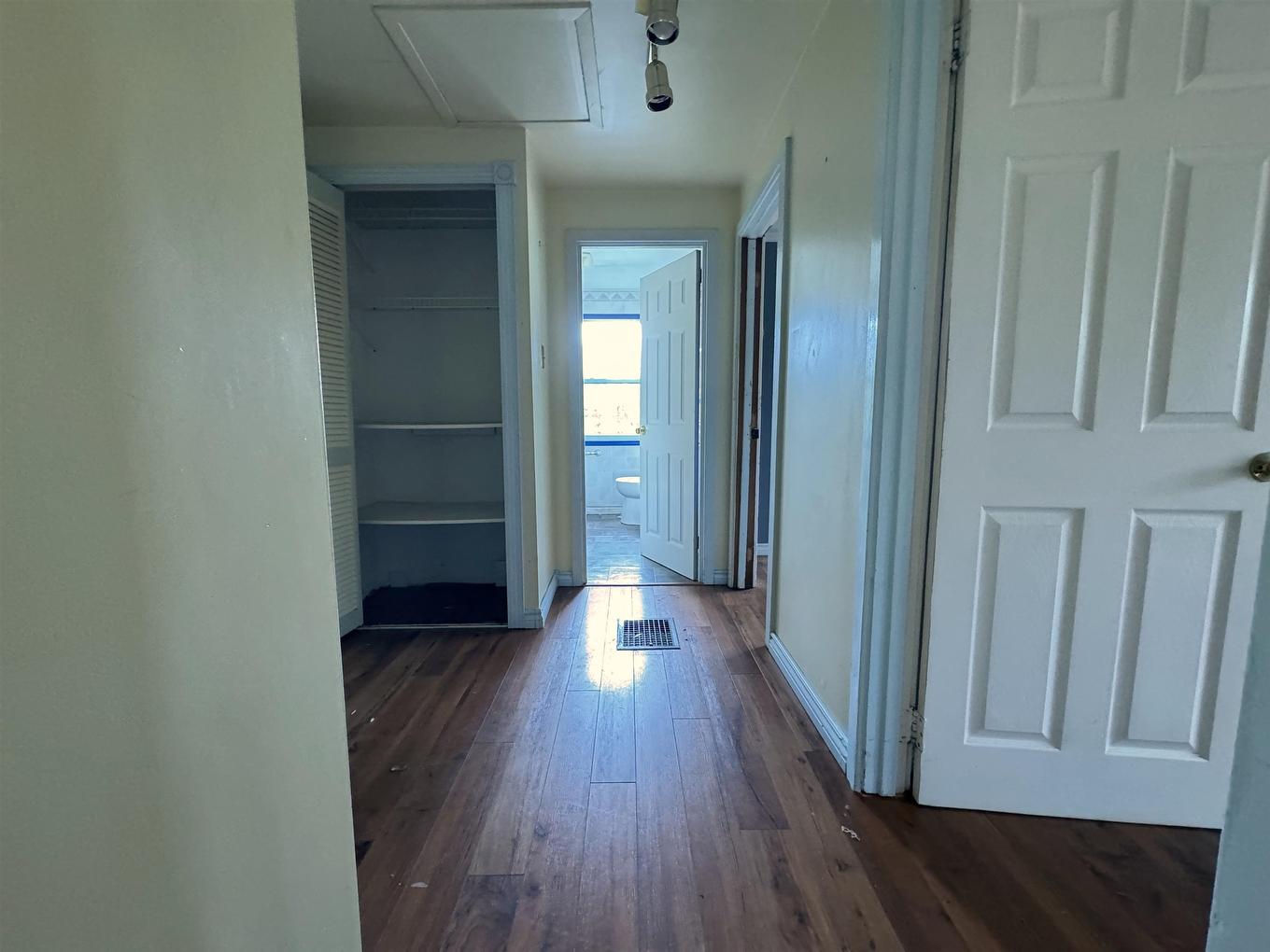 3 Ross Ave, Marathon, ON - Indoor Photo Showing Other Room