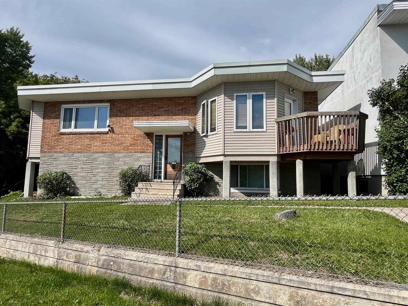 3 King Street, Dryden, ON - Outdoor With Balcony