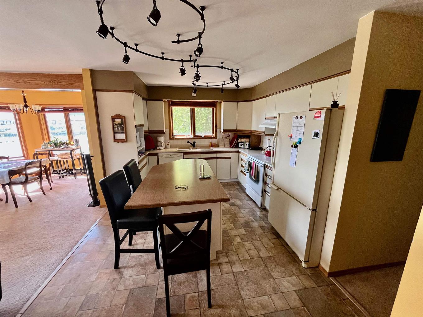 3 King Street, Dryden, ON - Indoor