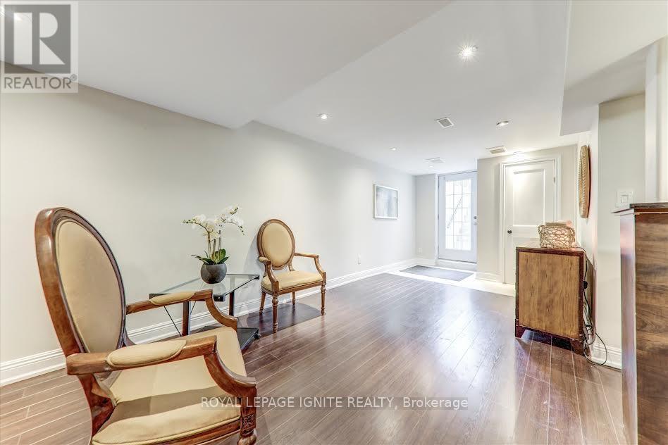 26 Halfmoon Square, Toronto, ON - Indoor Photo Showing Other Room