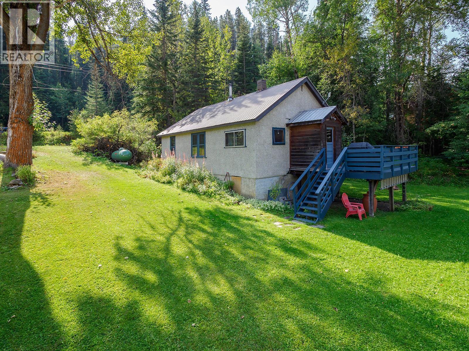 307 2Nd Avenue, Field, BC - Outdoor